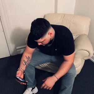 Meet your Posher, Cristian